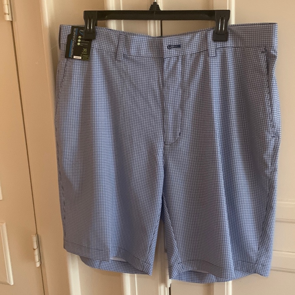 NWT men’s performance shorts size 36